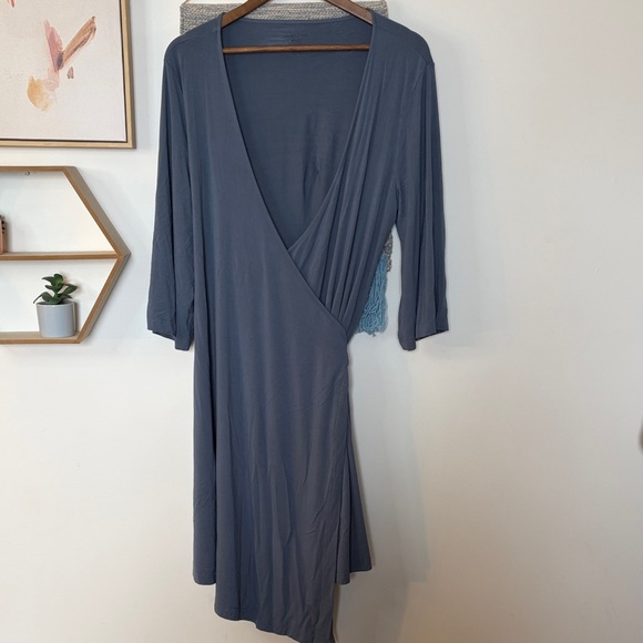 Caden Lane Solid Dusty Blue Bamboo Knit Maternity Robe OS - Picture 2 of 8